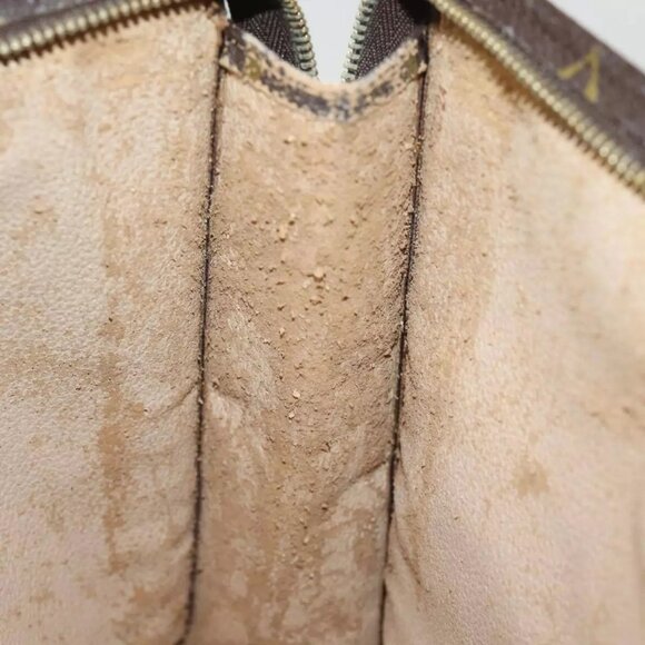 LOUIS VUITTON Monogram Poche Toilette 26 Pouch - Picture 3 of 16